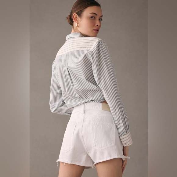 Citizens Of Humanity Marlow Jean shorts in white - Picture 2 of 8